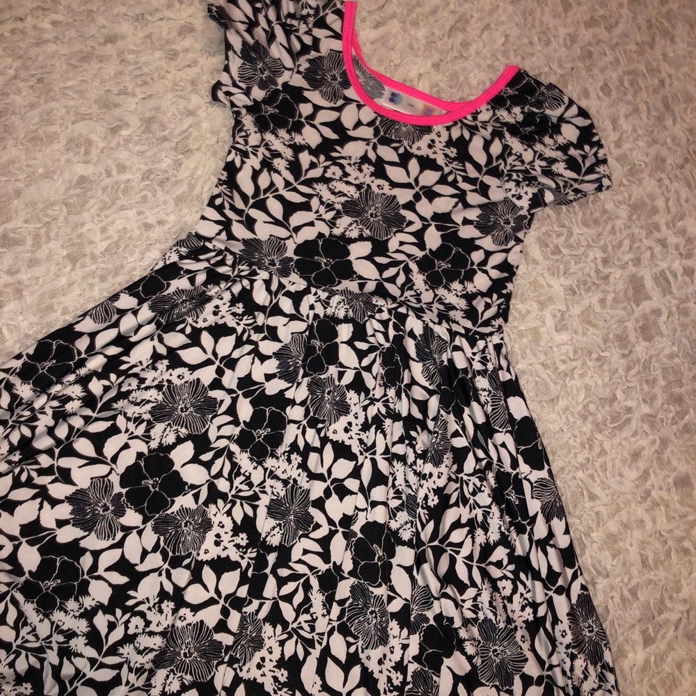 LuLaRoe Dot Dot Lucy Dress